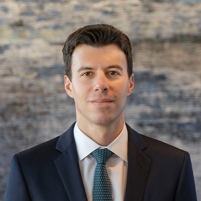 FS Credit Real Estate Income Trust Appoints New CFO, Reallocates $100M to DRIP Card Image