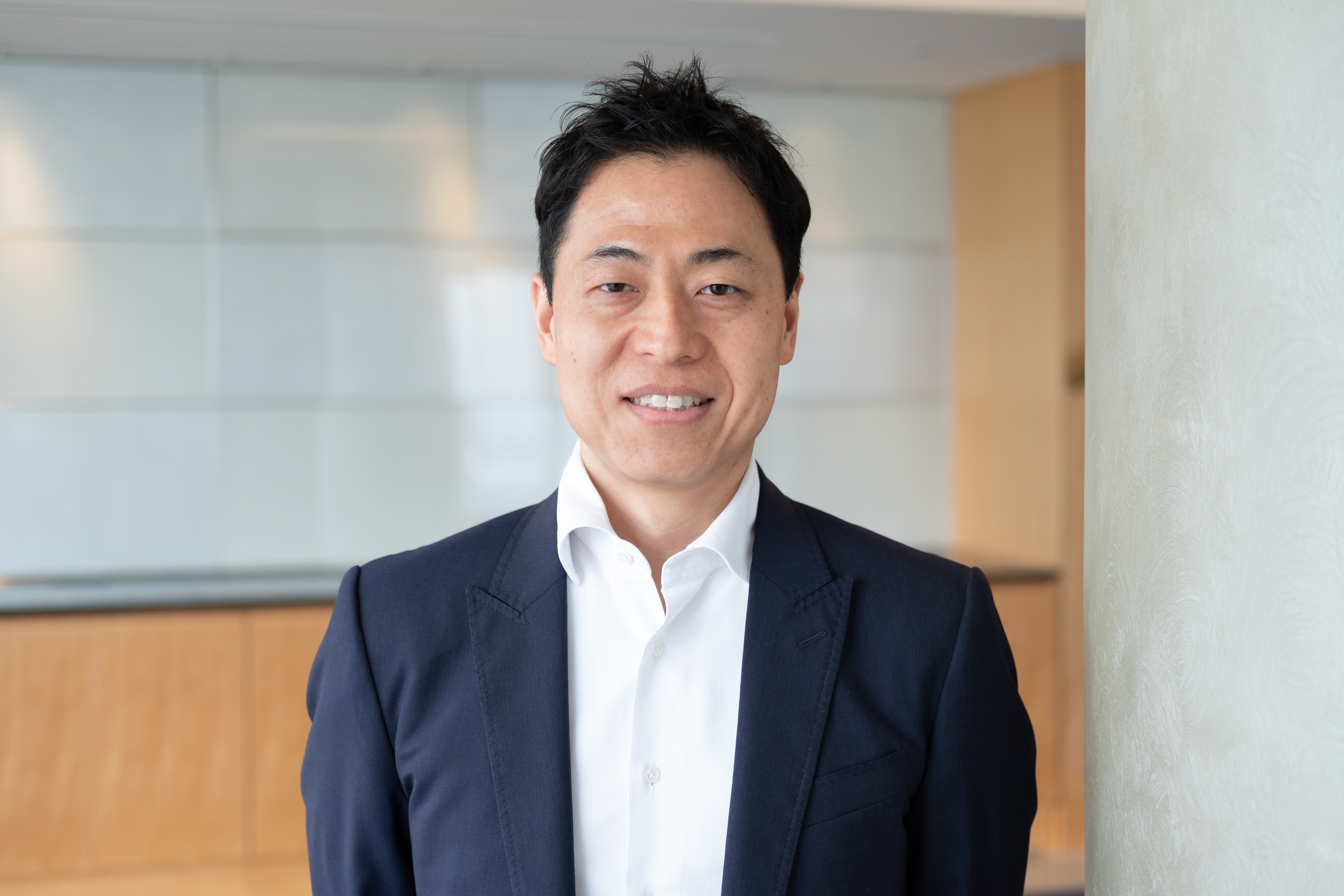 Toshiyuki Konaga 